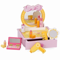 Make up set inclusief accessoires; Mentari 3545 