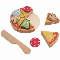 Snij pizza puntjes; met mes 