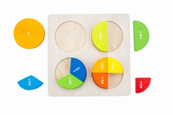610027 - Sorteerbord ronde vormen partjes multiplex/rubberh