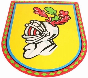 Houten schild helm