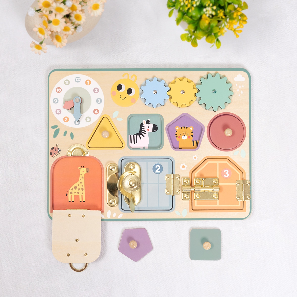 Activiteiten puzzel met slotjes etc